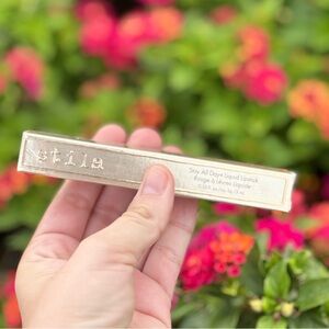 BNIB Stila Liquid Lipstick • Notte